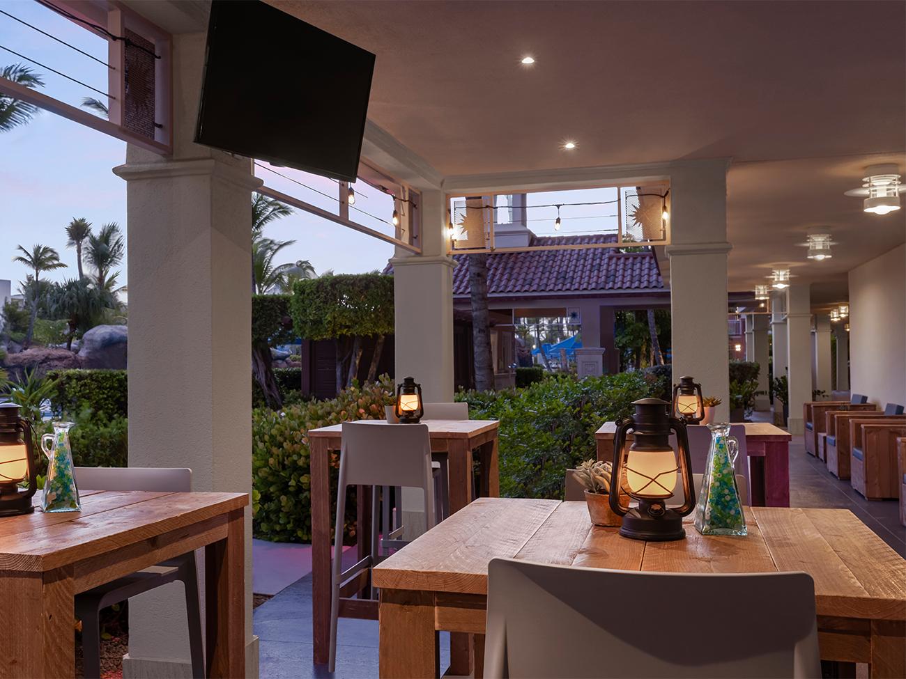 Compass Lounge